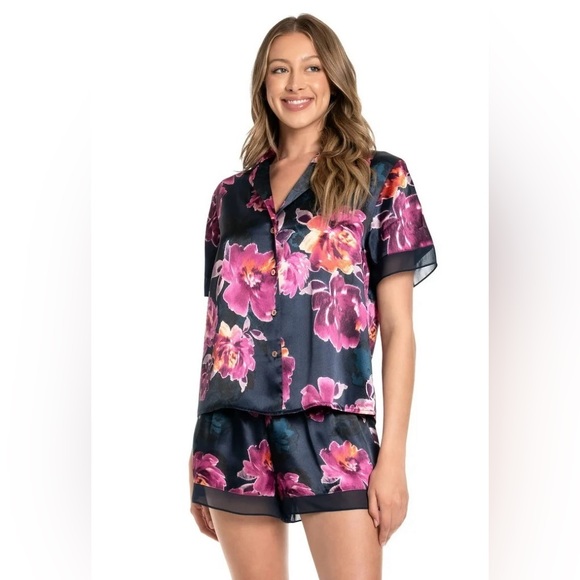 🆕 Lila+London Satin 2 Piece PJ Set Womens Size M - Picture 1 of 14
